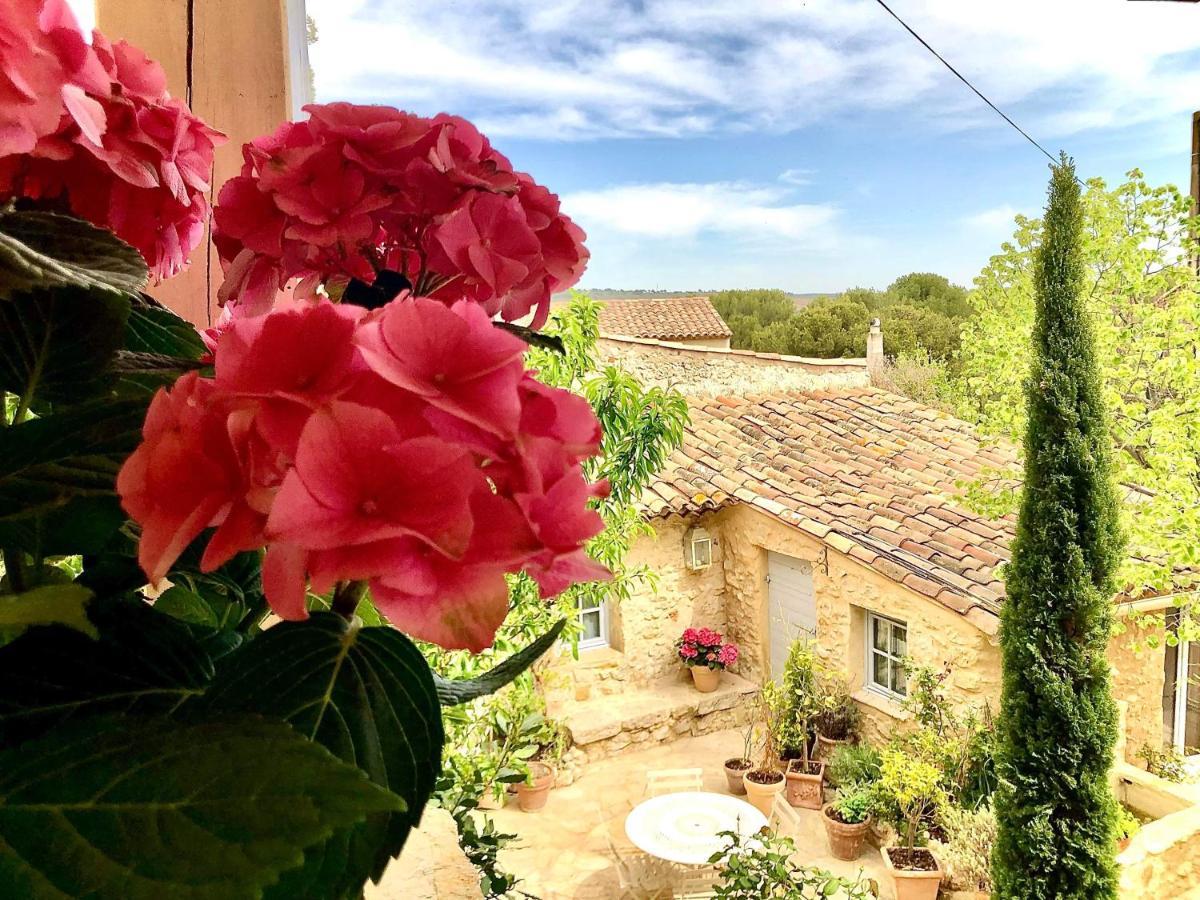 L'Ile Aux Fleurs Villa Ventabren Exteriör bild